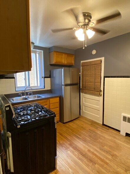 Building Photo - 1112 N Harlem Ave