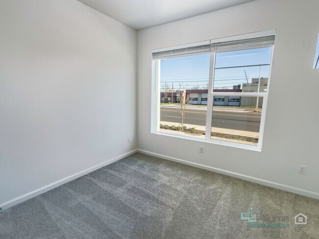 Building Photo - 3691 SW 209th Ave
