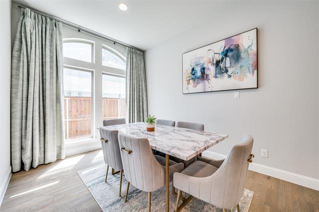 Building Photo - 2740 Meadowbrook Blvd