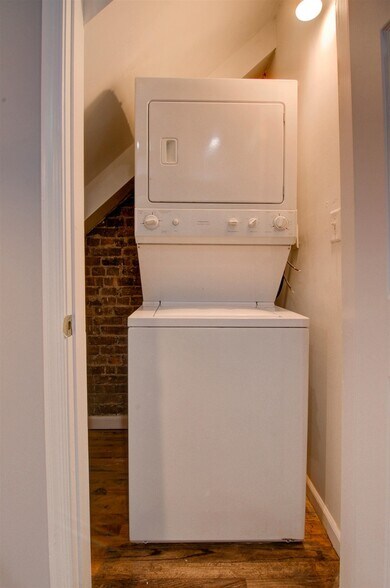 Laundry - 285 Bergen Ave