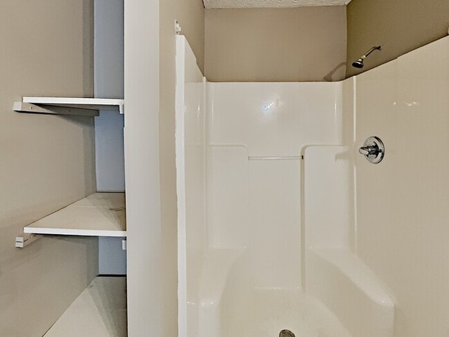 Building Photo - 6305 Beaver Creek Trail