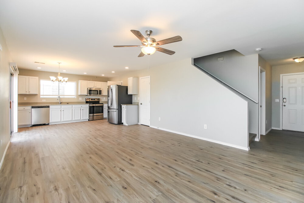 Building Photo - 3478 S Chaparral Rd