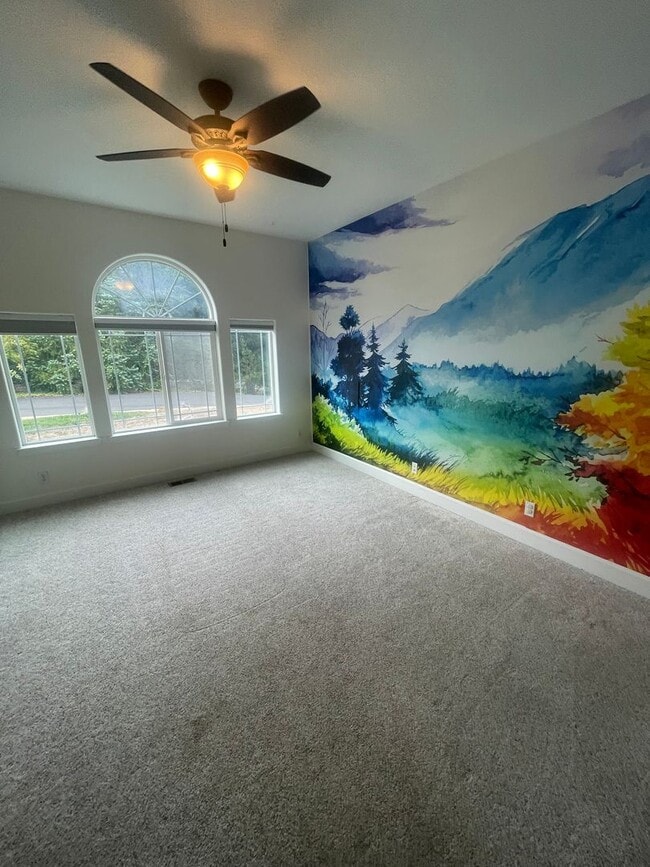 Building Photo - Beautiful 4 Bedroom on 2.5 Acres!