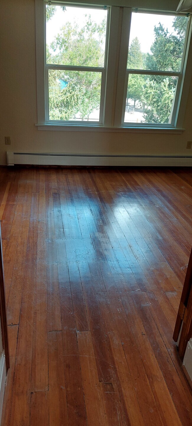 bedroom with additional sink - 520 S 9th St