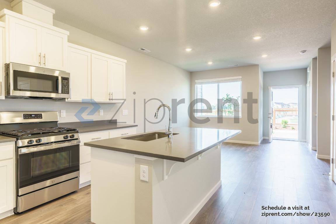 Building Photo - 4269 SE Sweetgum Ln