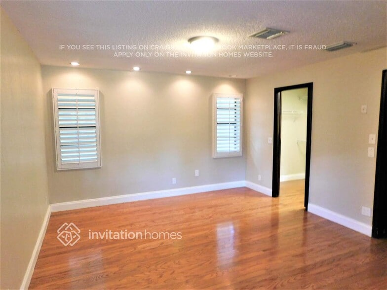 Building Photo - 9080 NW 13th St