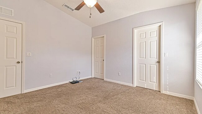Building Photo - 145 Grey Widgeon Ct