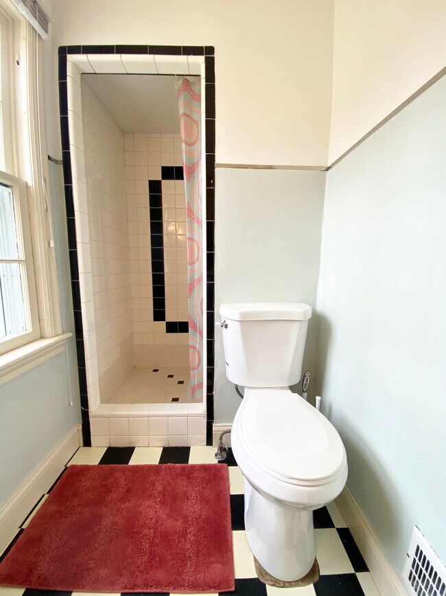 Building Photo - 16225 Glynn Rd