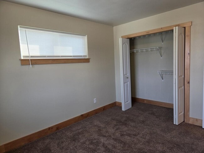 Building Photo - 3208 SK Loop