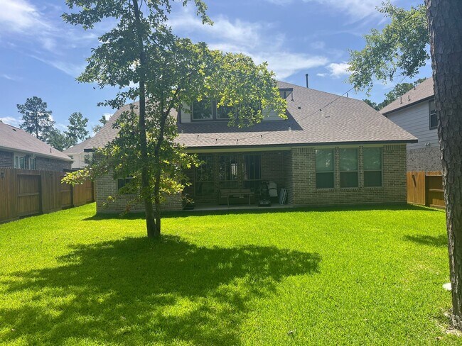 Building Photo - 111 Dorado Sky Ct