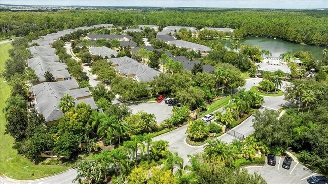 Building Photo - 14235 Desert Haven St