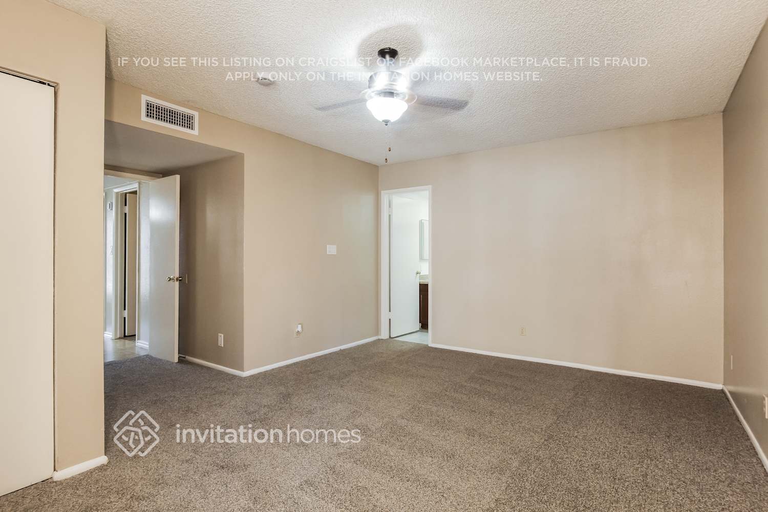 Building Photo - 7525 W Pinchot Ave