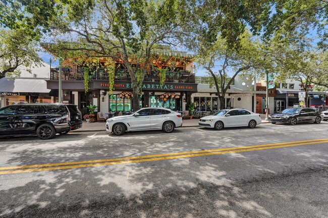Building Photo - 120 S Ocean Blvd
