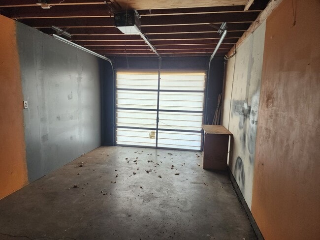 Building Photo - 2908 La Fonda Rd