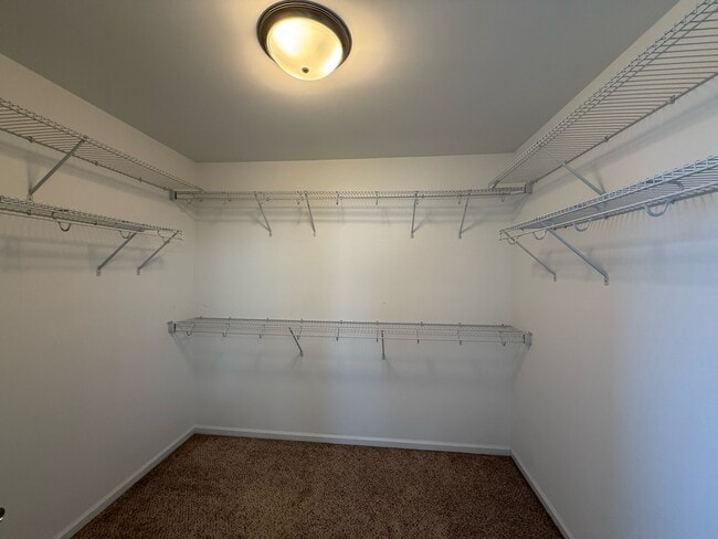 Building Photo - 207 Craftsman Dr