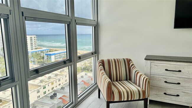 Building Photo - 531 N Ocean Blvd