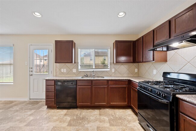 Building Photo - 1026 Carolina Wren Cir