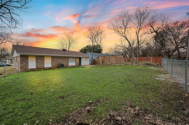 Building Photo - 315 Linkview Dr