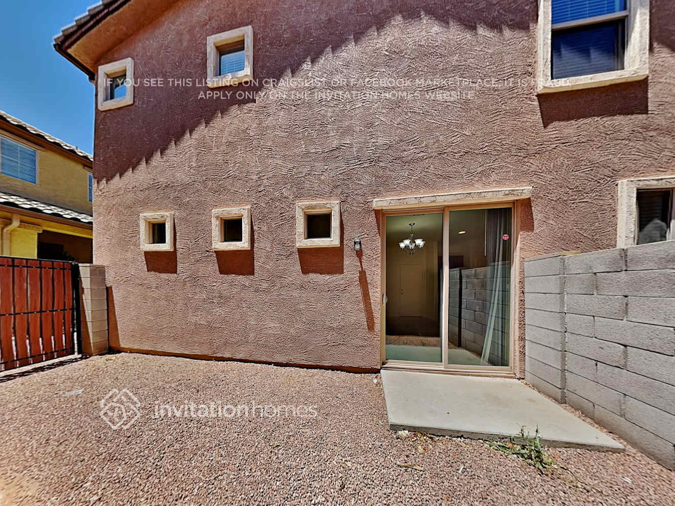 Building Photo - 1489 S Colt Dr