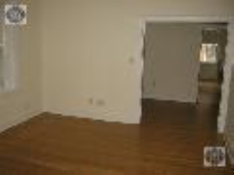 Building Photo - 852 Huntington Ave