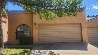 Building Photo - 7212 Bobwhite Ln NE