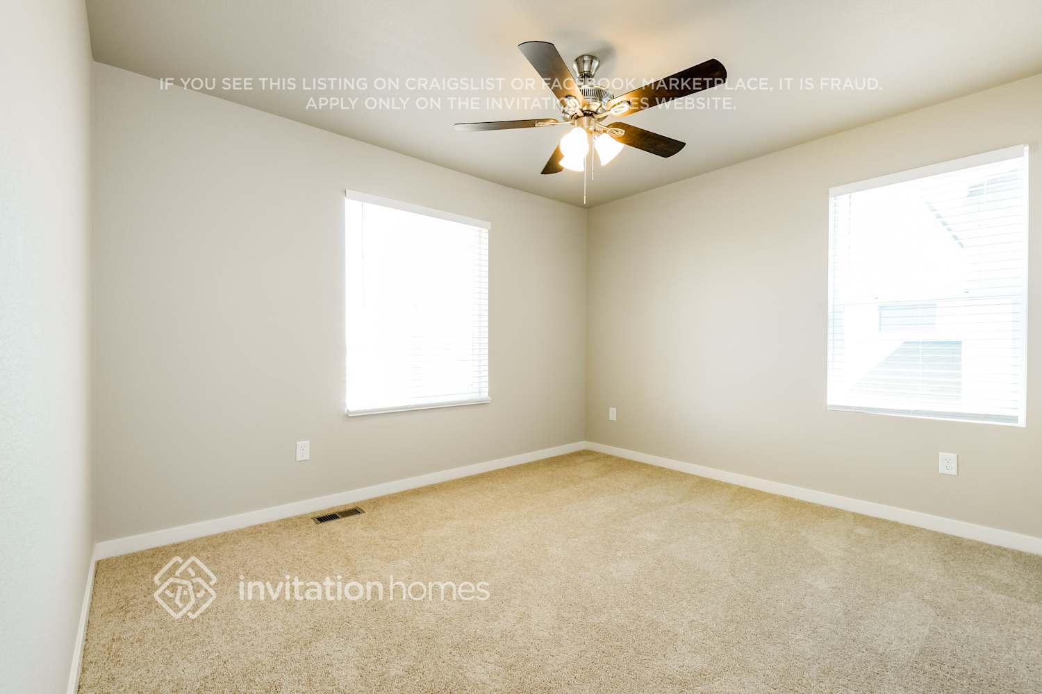 Building Photo - 452 Elbert St