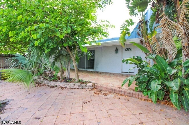 Building Photo - 1331 Chesapeake Ave