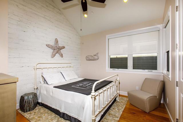 Building Photo - 365 H Ave