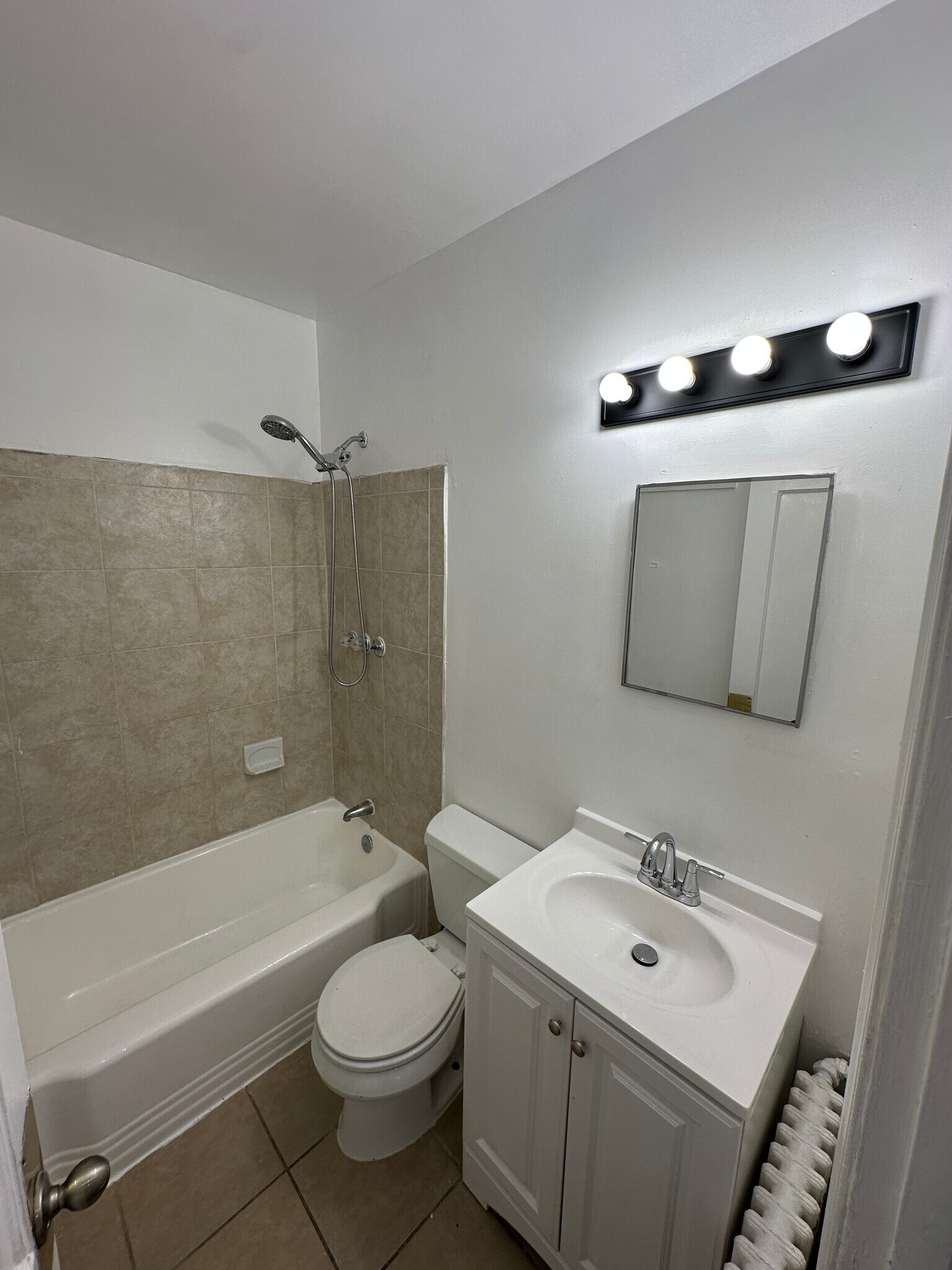 Building Photo - 1357 Adams St NE