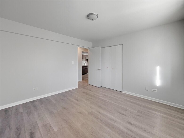 Building Photo - 600 McKinley Ave