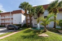 Building Photo - 8000 Lagos De Campo Blvd