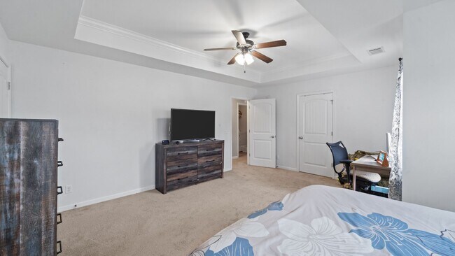 Building Photo - Spacious 3BR Home with Fenced Yard Near Ft. Stewart