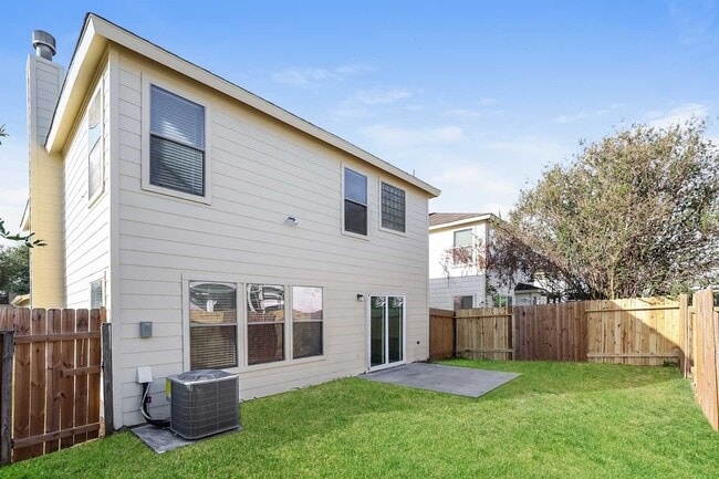 Building Photo - 423 Remington Ridge Dr