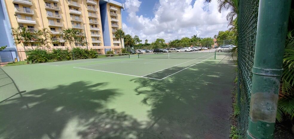 Tennis Courts - 801 NW 47th Ave