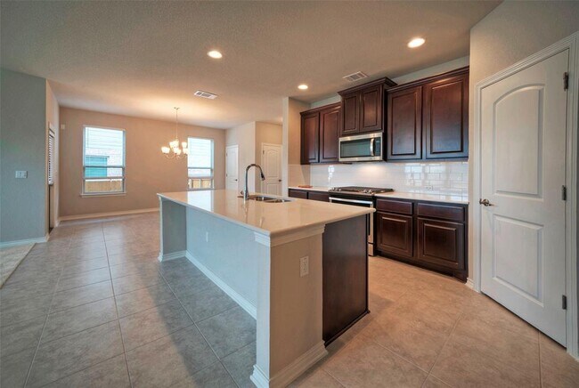 Building Photo - 14111 McCoy Lp