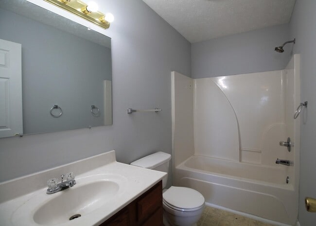 Building Photo - 735 Cobbler Ln