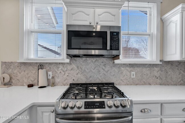 Building Photo - 524 Fisk Ave