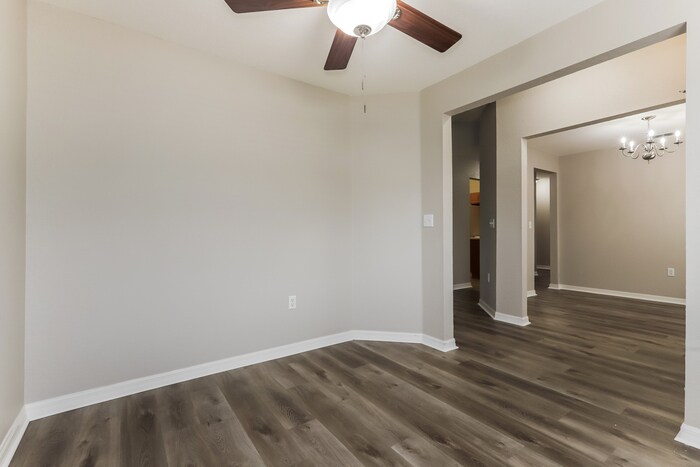 Building Photo - 6714 Krenson Oaks Cir