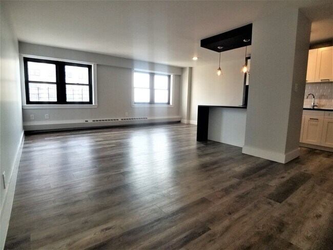 Primary Photo - 1365 St Nicholas Ave