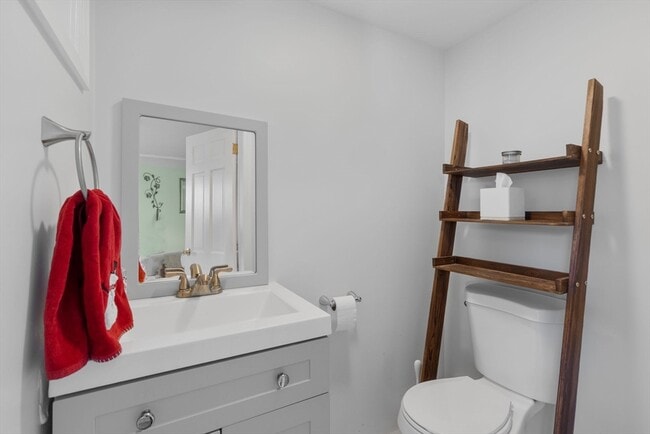 Building Photo - 20 Brae Rd