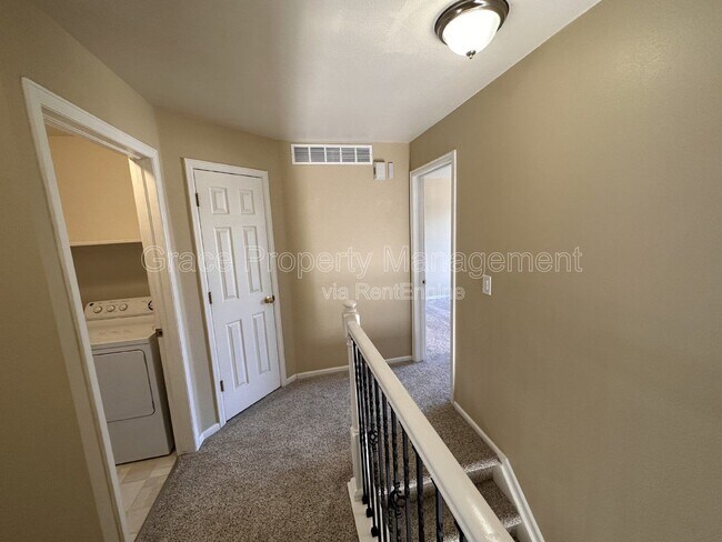 Building Photo - 1081 W 112th Ave