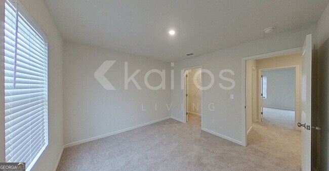 Building Photo - 108 Rock Run Trl