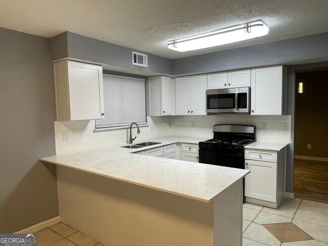 Building Photo - 5391 Kelleys Mill Cir