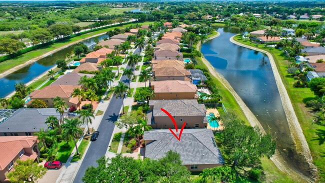 Building Photo - 12372 Cascades Pointe Dr