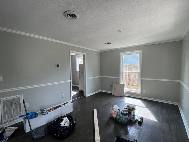 Building Photo - 2 bed 1 bath Kingsport - off of Fort  Henr...
