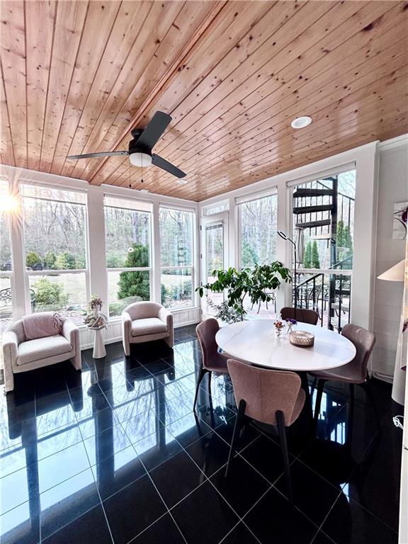 Building Photo - 1341 Chaplains View