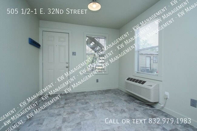 Building Photo - 505 1/2-1 E. 32Nd Street-