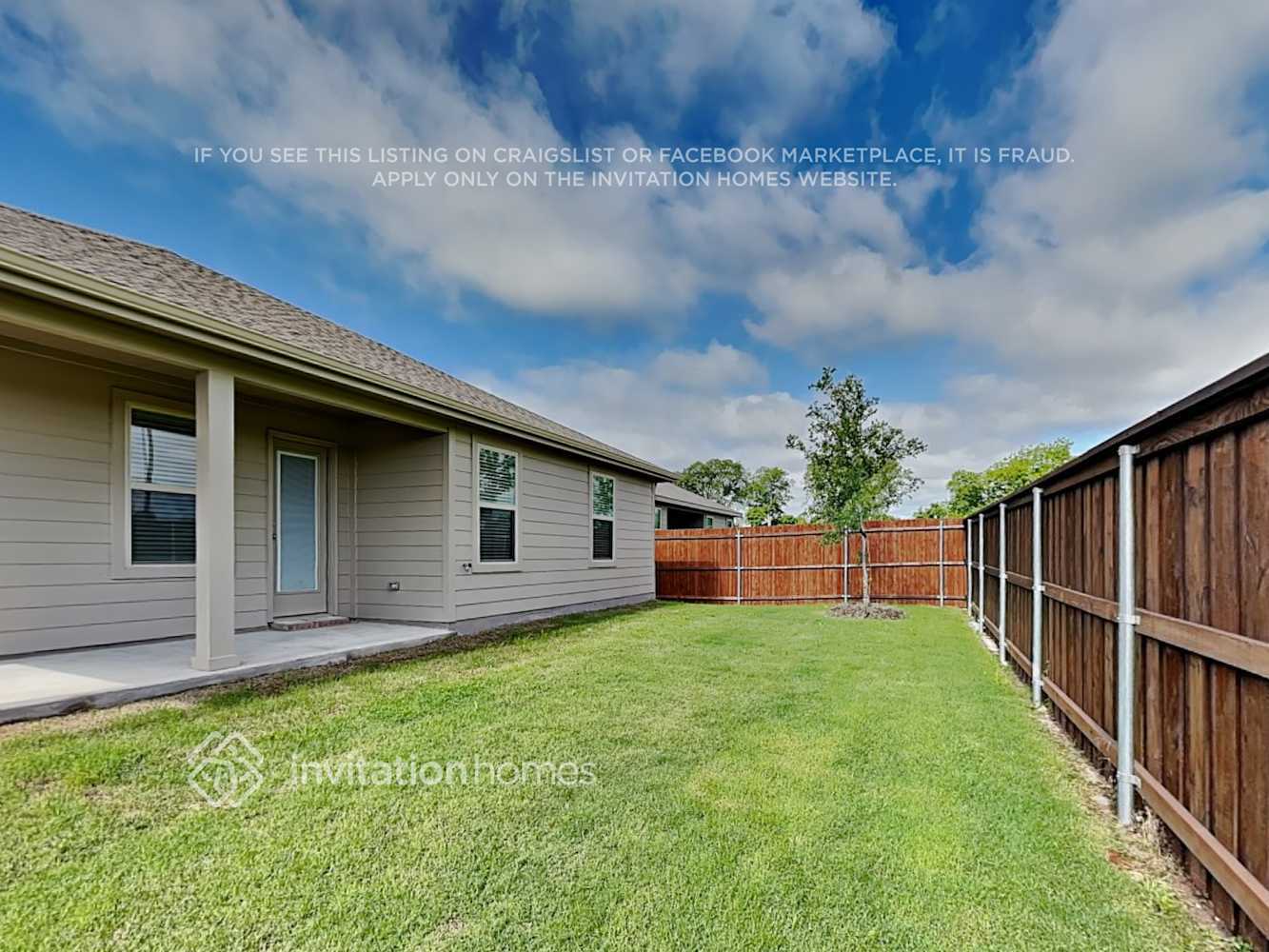 Building Photo - 3805 Kenworth Ln