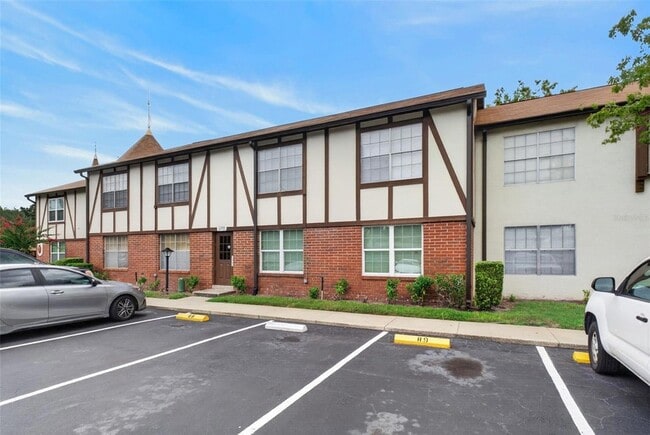Building Photo - 5301 Hansel Ave