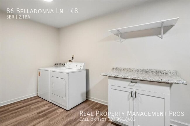 Building Photo - 86 Belladonna Ln